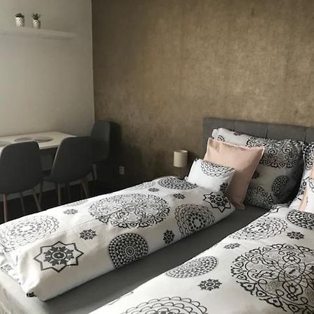 Apartman Innova Zlín Exteriör bild