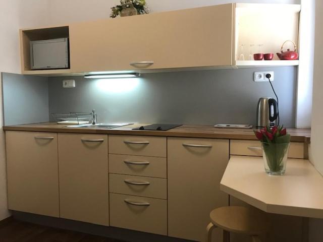 Apartman Innova Zlín Exteriör bild