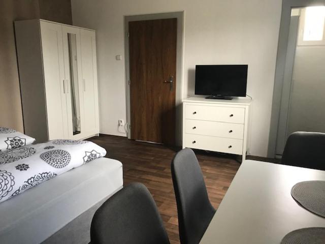 Apartman Innova Zlín Exteriör bild